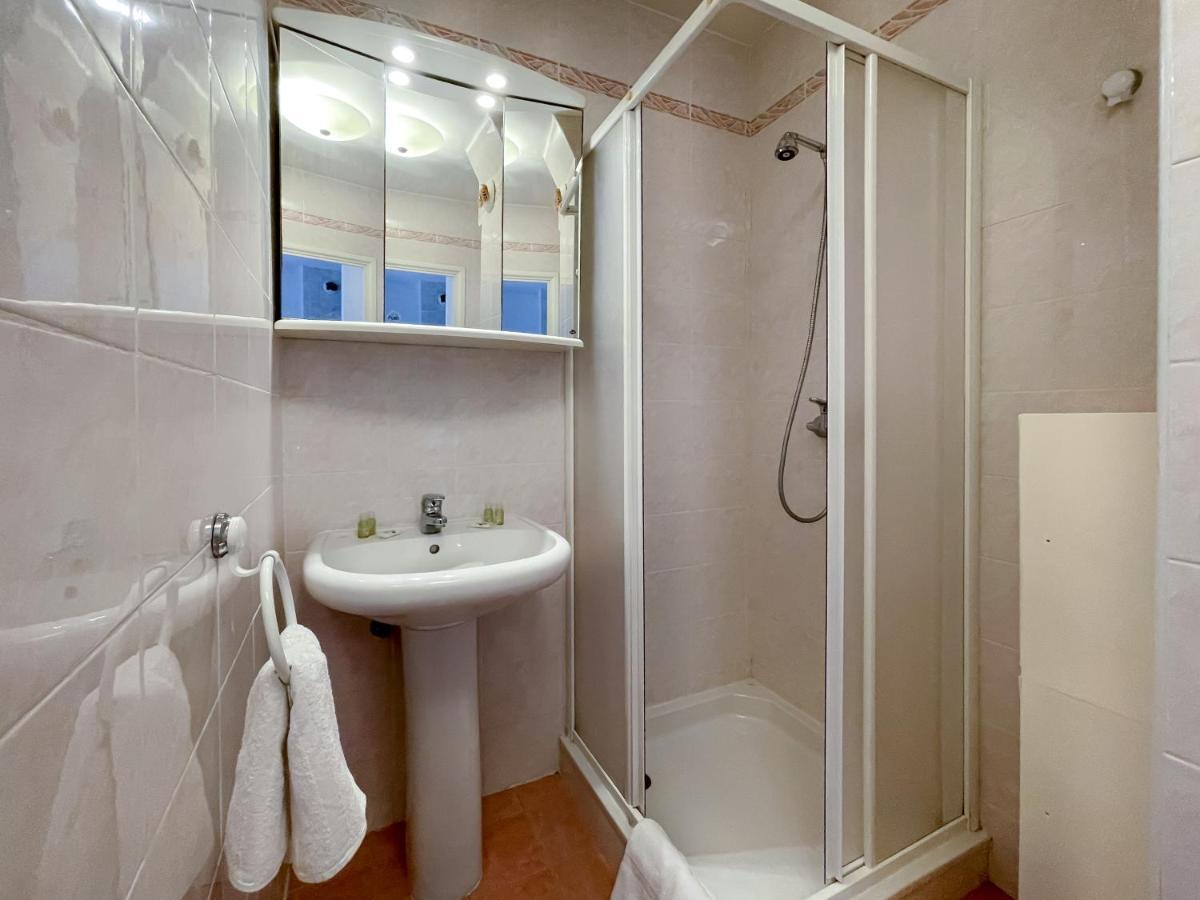 Appartement Les Terrasses 2Pers Parking Wifi à Roquebrune-Cap-Martin Extérieur photo