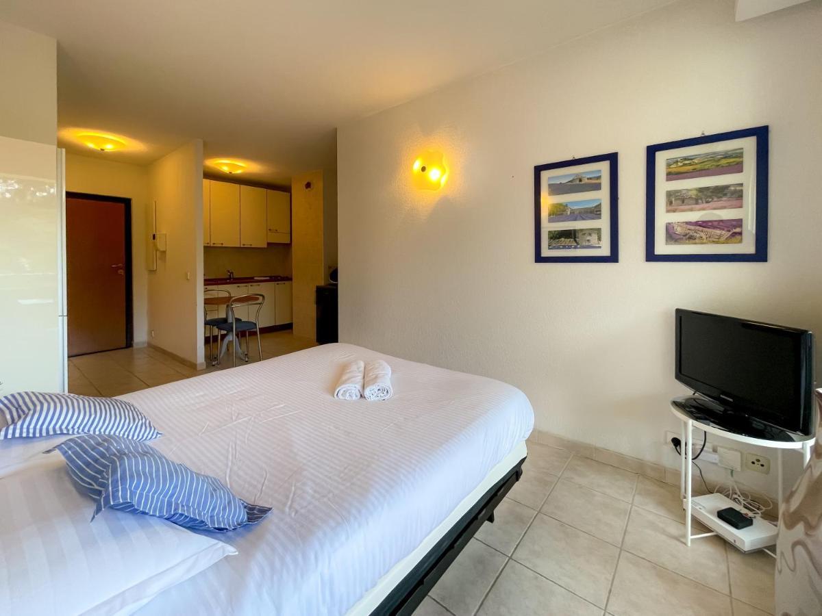 Appartement Les Terrasses 2Pers Parking Wifi à Roquebrune-Cap-Martin Extérieur photo