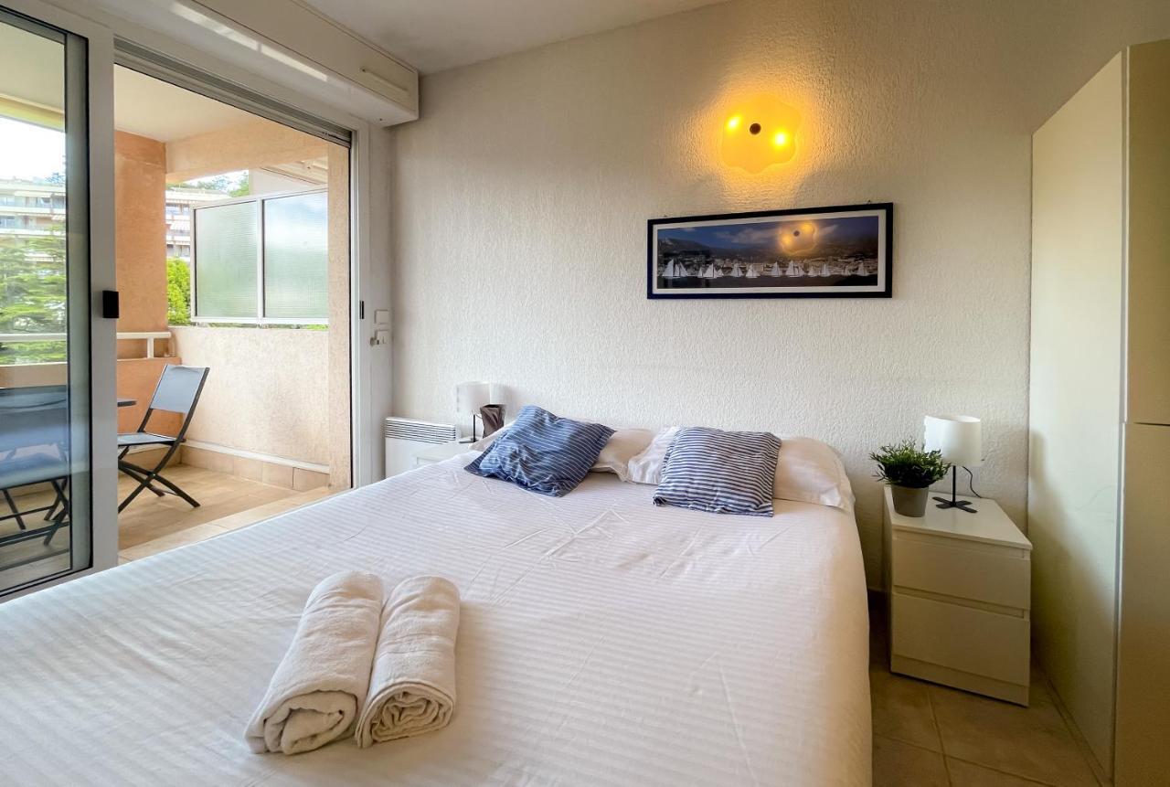 Appartement Les Terrasses 2Pers Parking Wifi à Roquebrune-Cap-Martin Extérieur photo
