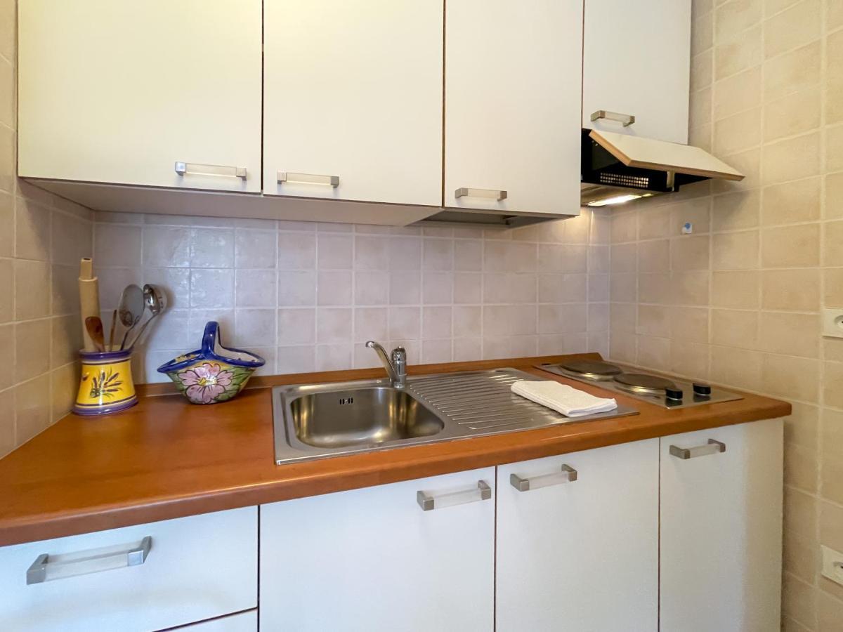 Appartement Les Terrasses 2Pers Parking Wifi à Roquebrune-Cap-Martin Extérieur photo
